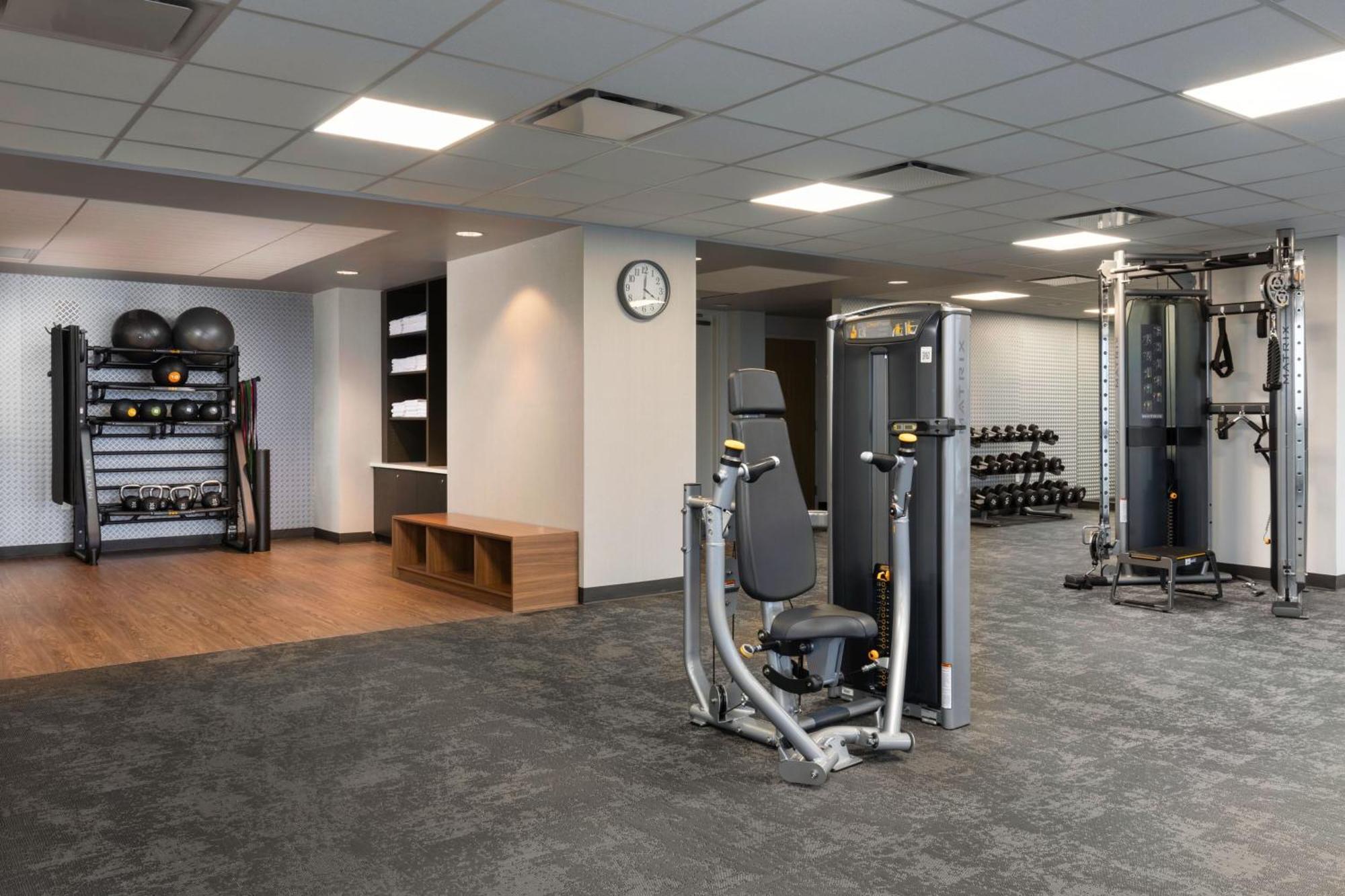 Fairfield By Marriott & Pensacola